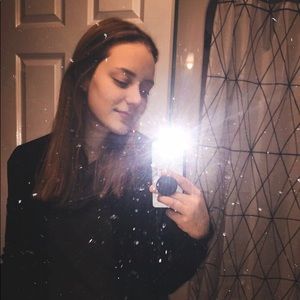 Meet your Posher, Mallory